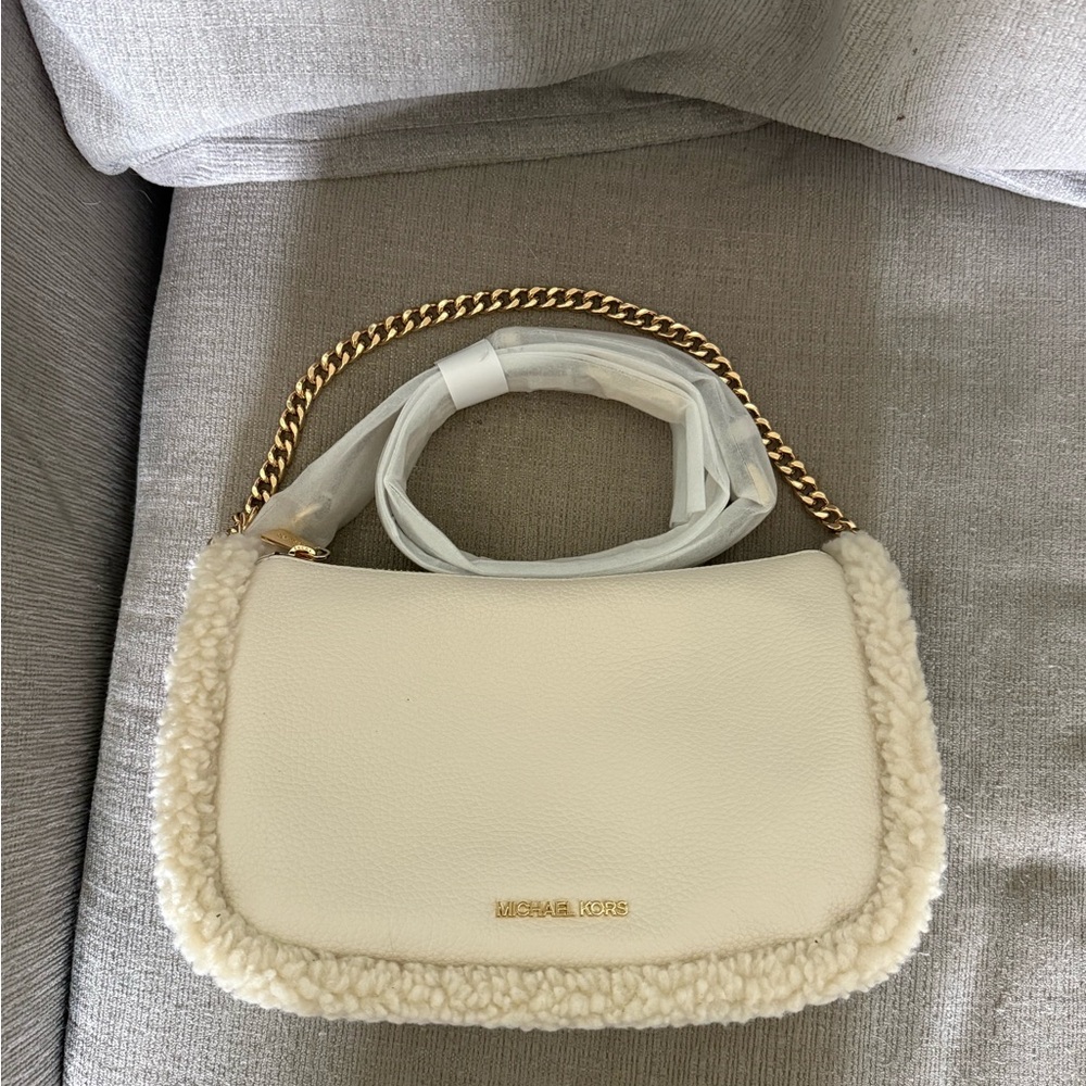 Michael Kors Carmela Leather Shearling Trim Bag With Detachable Strap NEW - Picture 3 of 7